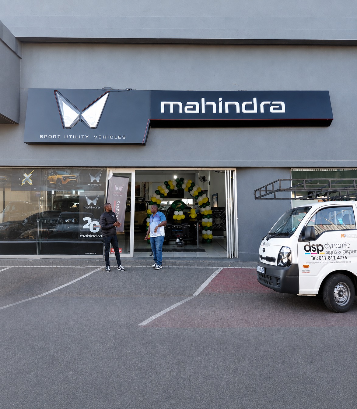 Mahindra dealership business signage produced and installed by Dynamic Signs & Print